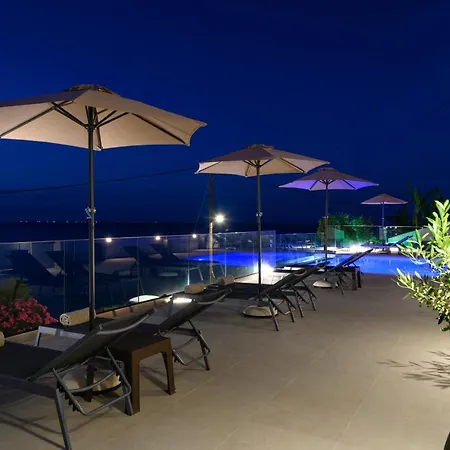 Alexandra Appartement *