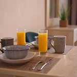 Alexandra Apartament *