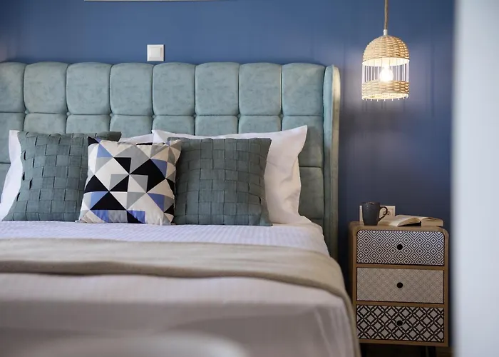 Alexandra * Mpoukaris