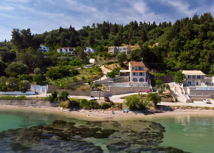 Alexandra Апартаменты