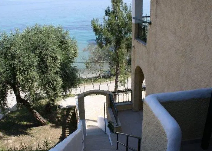 Alexandra Апартаменты